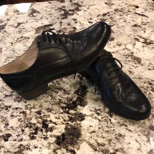 Clark’s Mary Jane Black Leather Shoes